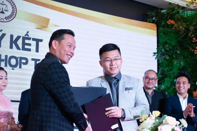 CÔNG TY CỔ PHẦN THỜI TRANG DOLO chuabdocx 1576413719703 - CÔNG TY CỔ PHẦN THỜI TRANG DOLO